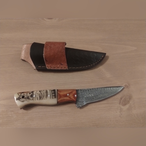 Other - New Men's Damascus Steel Blade Hunting Knife With Sheath